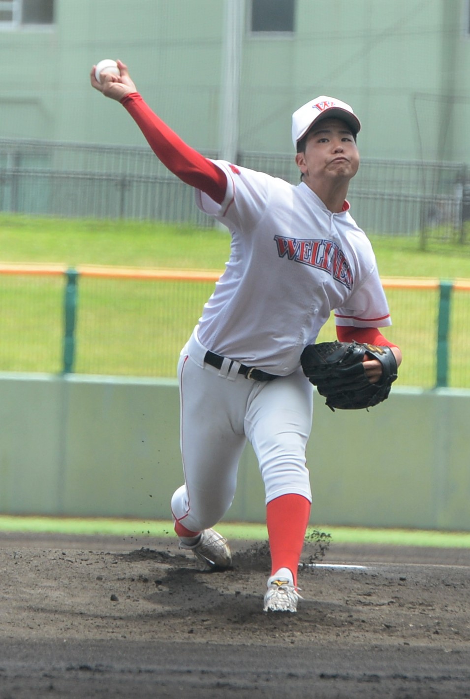 沖縄大会　沖縄尚学対日本ウェルネス　先発した日本ウェルネス・安里幸（撮影・佐藤究）