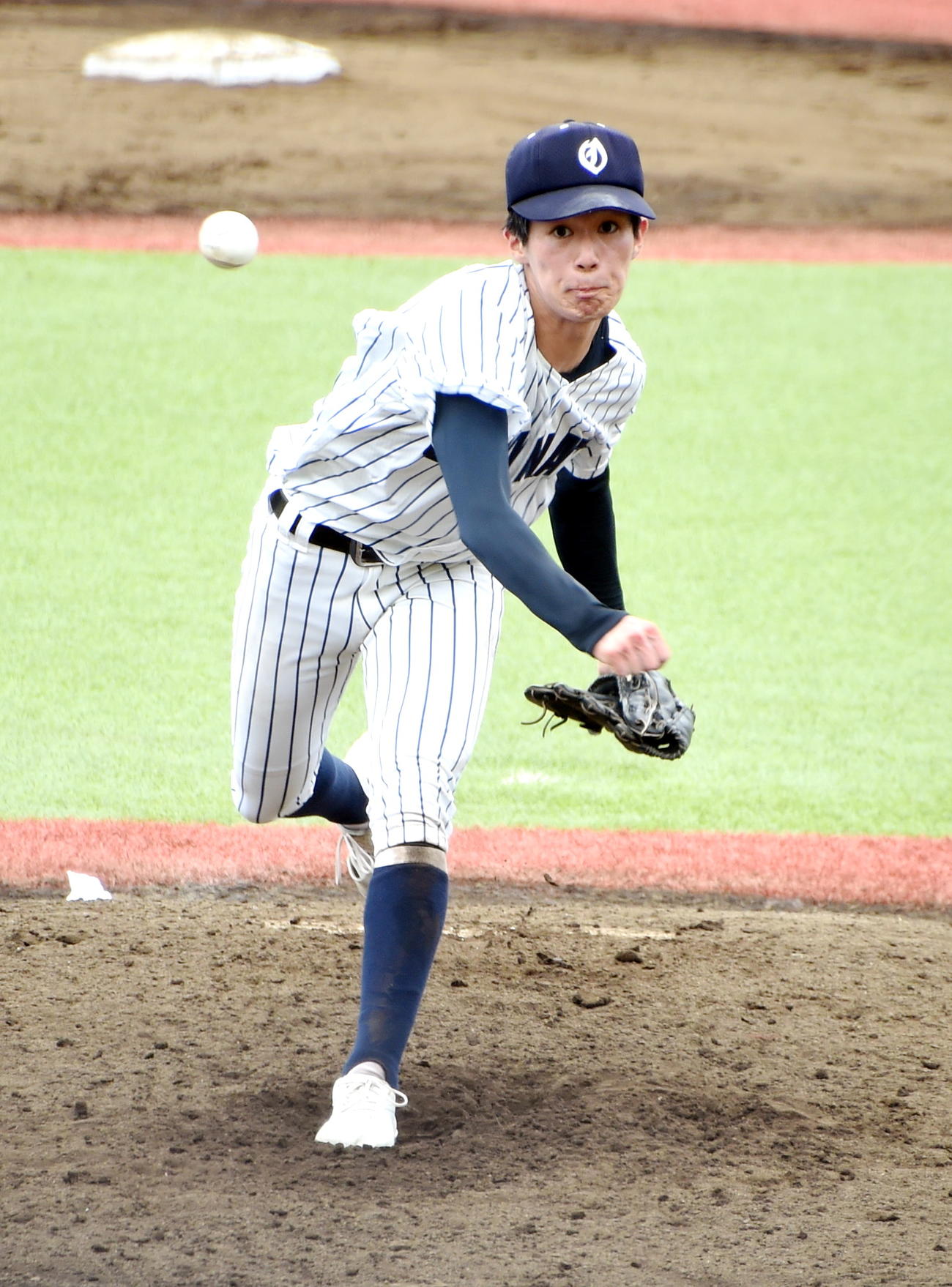 大船渡対盛岡農　3番手で登板し1回無失点に抑えた大船渡・佐々木怜（撮影・山田愛斗）