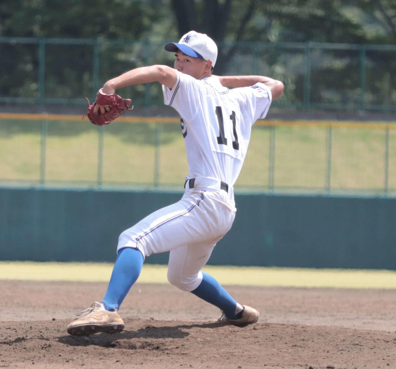 川越東対春日部共栄、2番手でマウンドに上がった川越東・井上投手（3年）（撮影・佐瀬百合子）