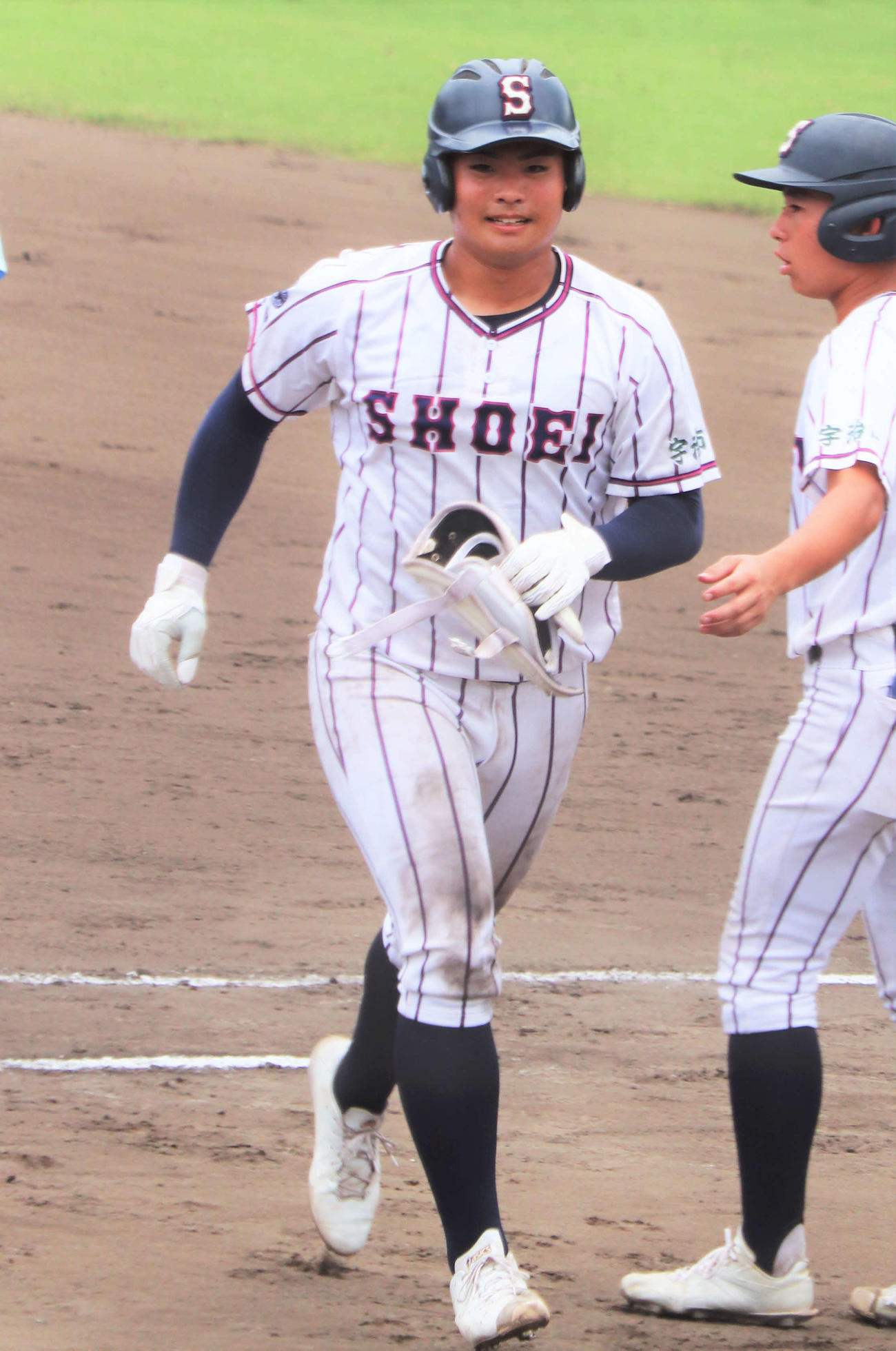 京都両洋対京都翔英　8回無死、安打を放った京都翔英・小笠原（撮影・中島麗）