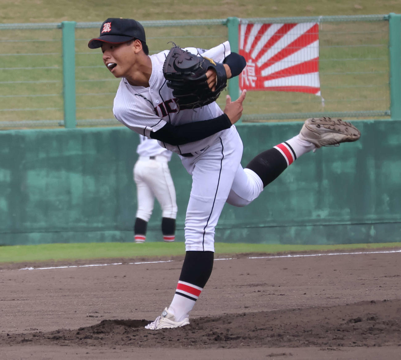神戸第一対関西学院　9回1失点の好投を見せた神戸第一・日浦（撮影・原田竣矢）