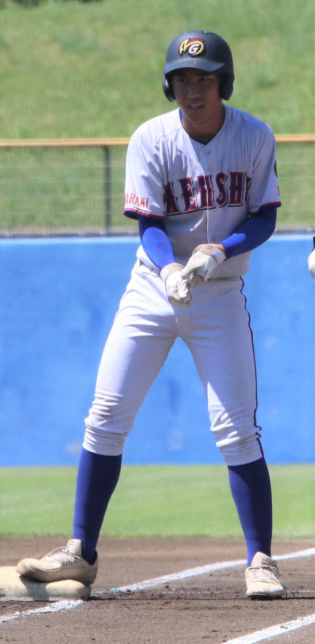 明秀学園日立対水城　先制打を放った明秀学園日立・明石（撮影・村山玄）