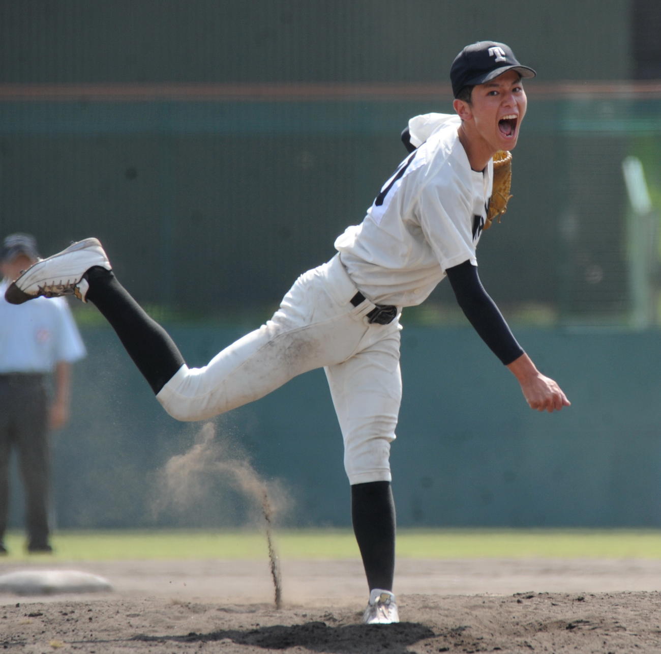 3番手で登板し、4回無失点と好投した浜松工・内田