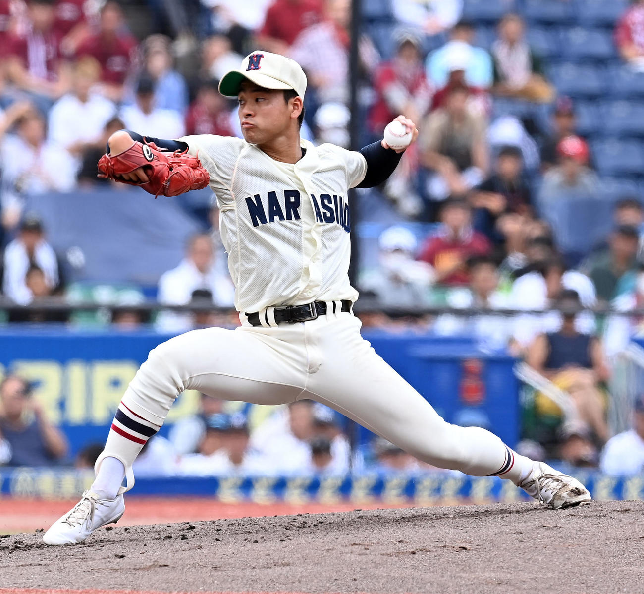 習志野対市船橋　完投勝利の習志野・湯浅（撮影・たえ見朱実）