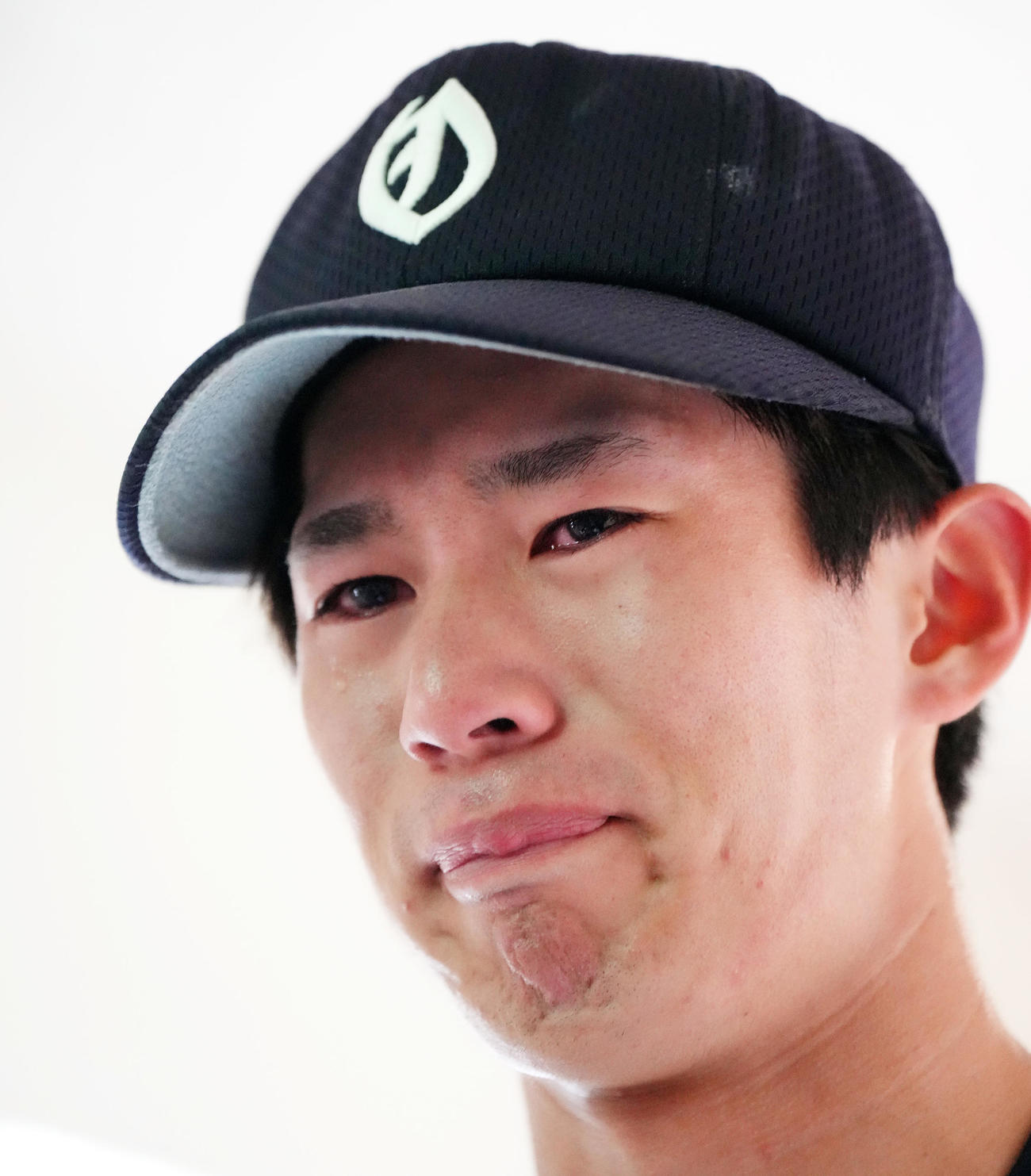 大船渡対盛岡一　盛岡一に敗れ、涙を流す大船渡・佐々木（撮影・菅敏）