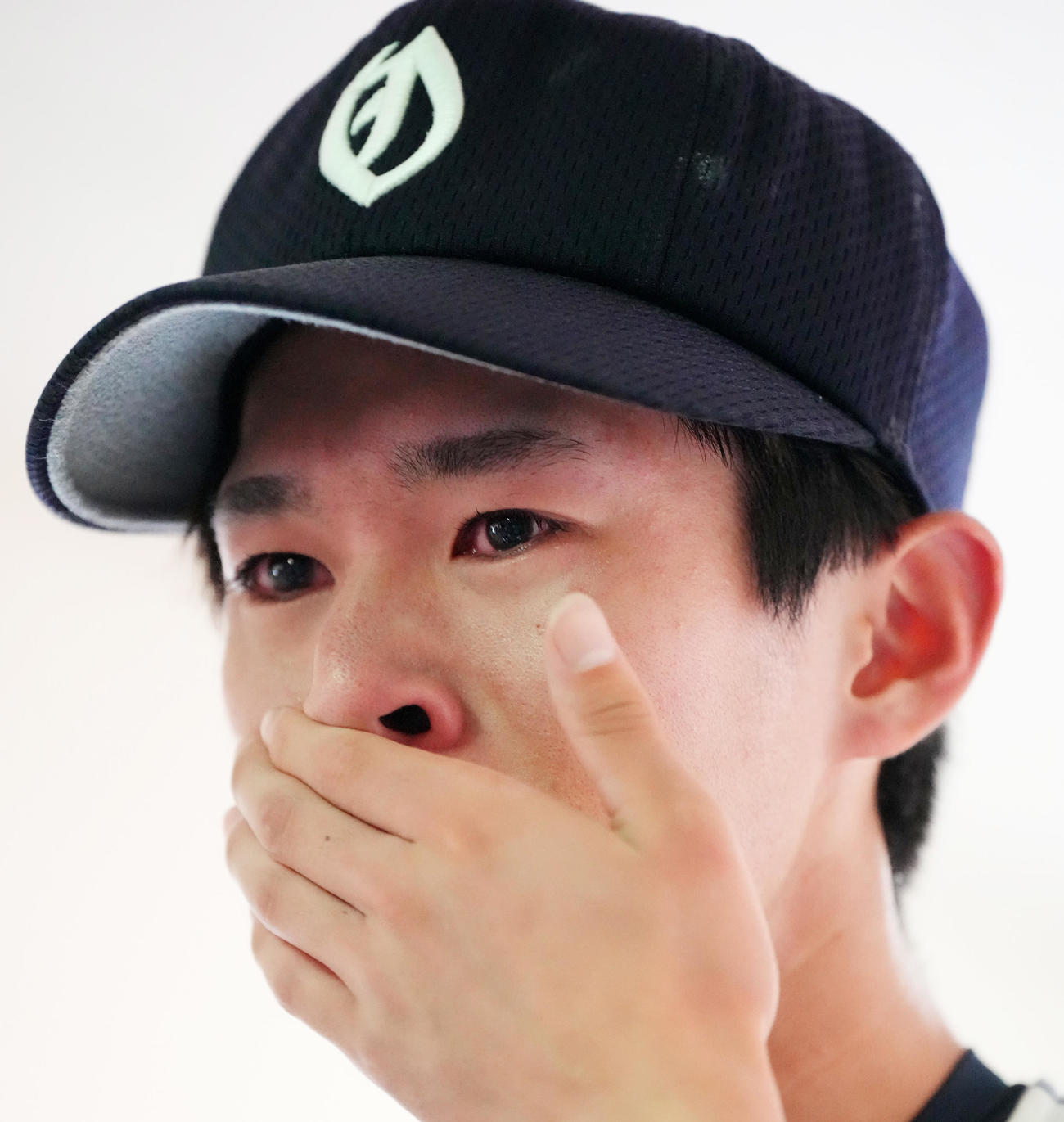 大船渡対盛岡一　盛岡一に敗れ、涙を流す大船渡・佐々木（撮影・菅敏）
