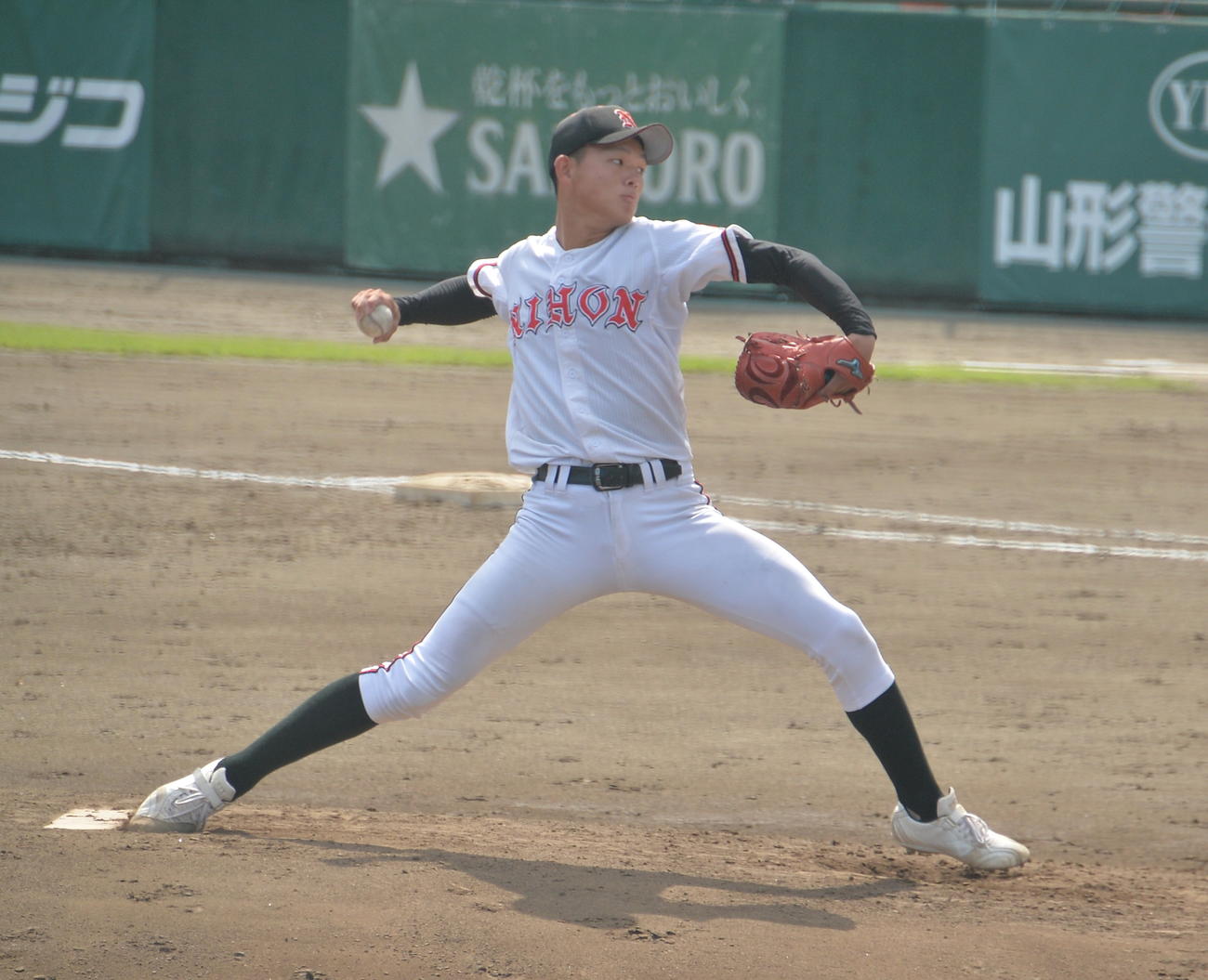 7回4安打無失点の日大山形・菅井