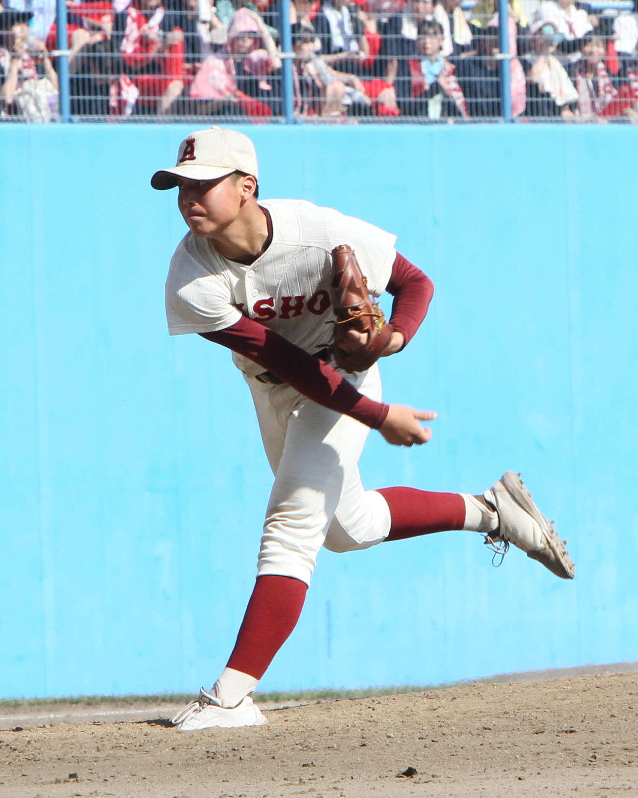 能代松陽対秋田商　10回130球を投げ、2安打2失点と好投する秋田商・松橋（撮影・木村有優）