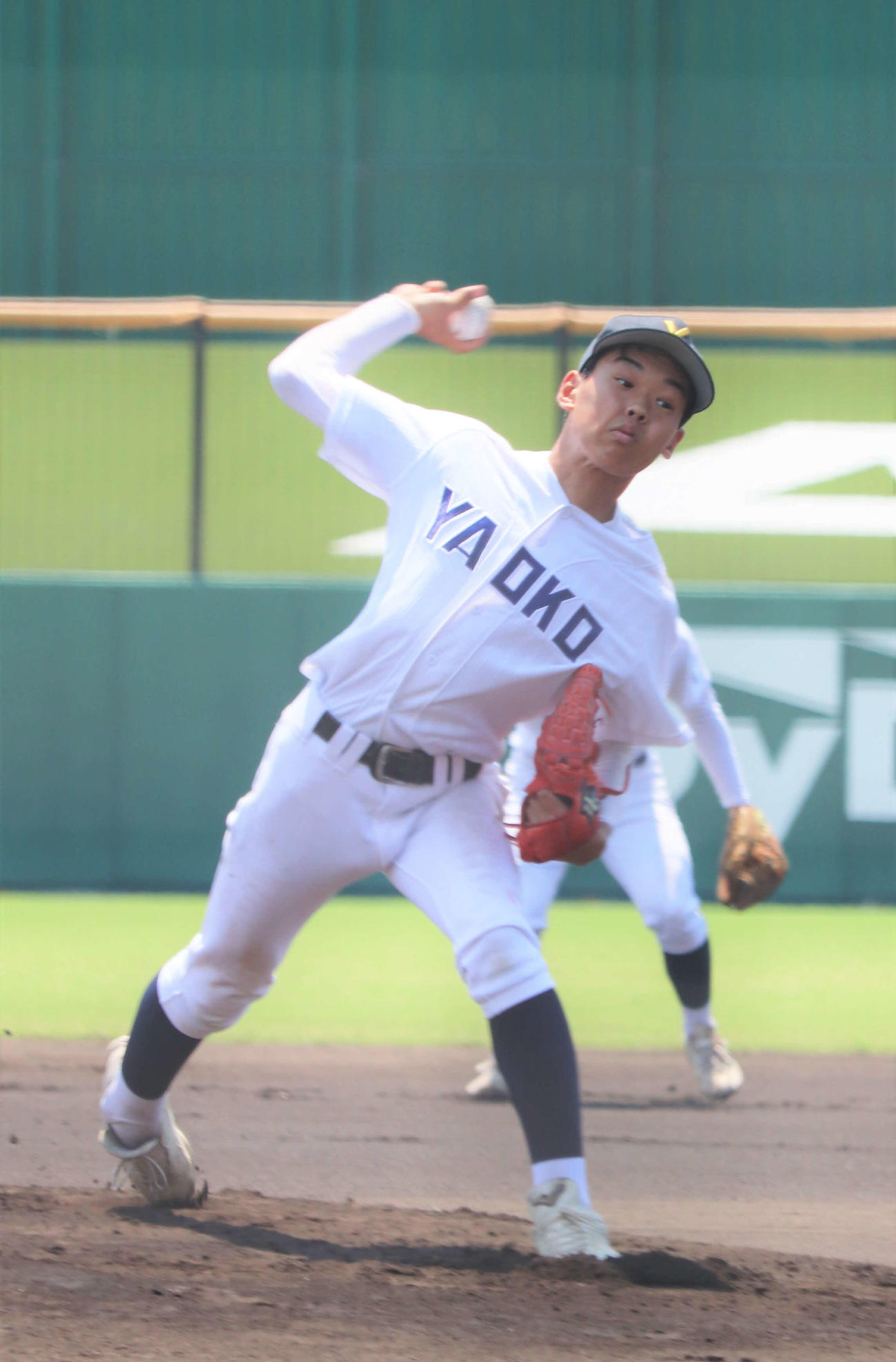 八尾先発の桐山碧波（撮影・中島麗）