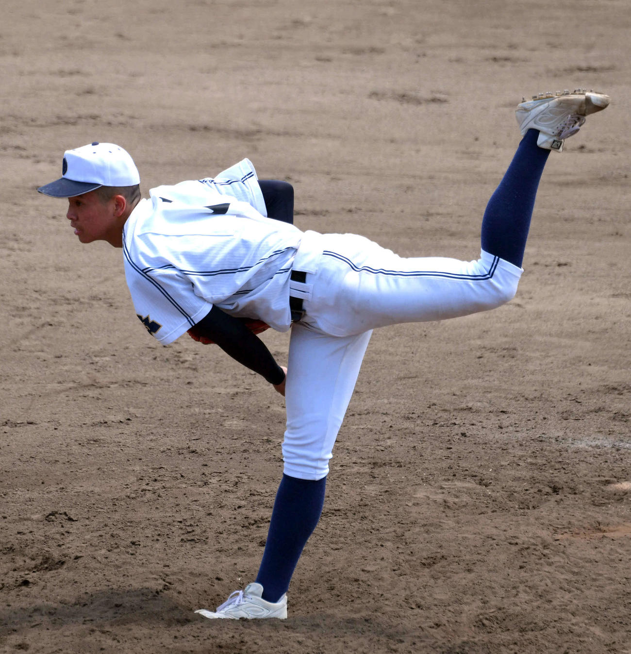 大牟田対東海大福岡　9回裏三振で勝利を決めた大牟田・境（撮影・土居恒久）