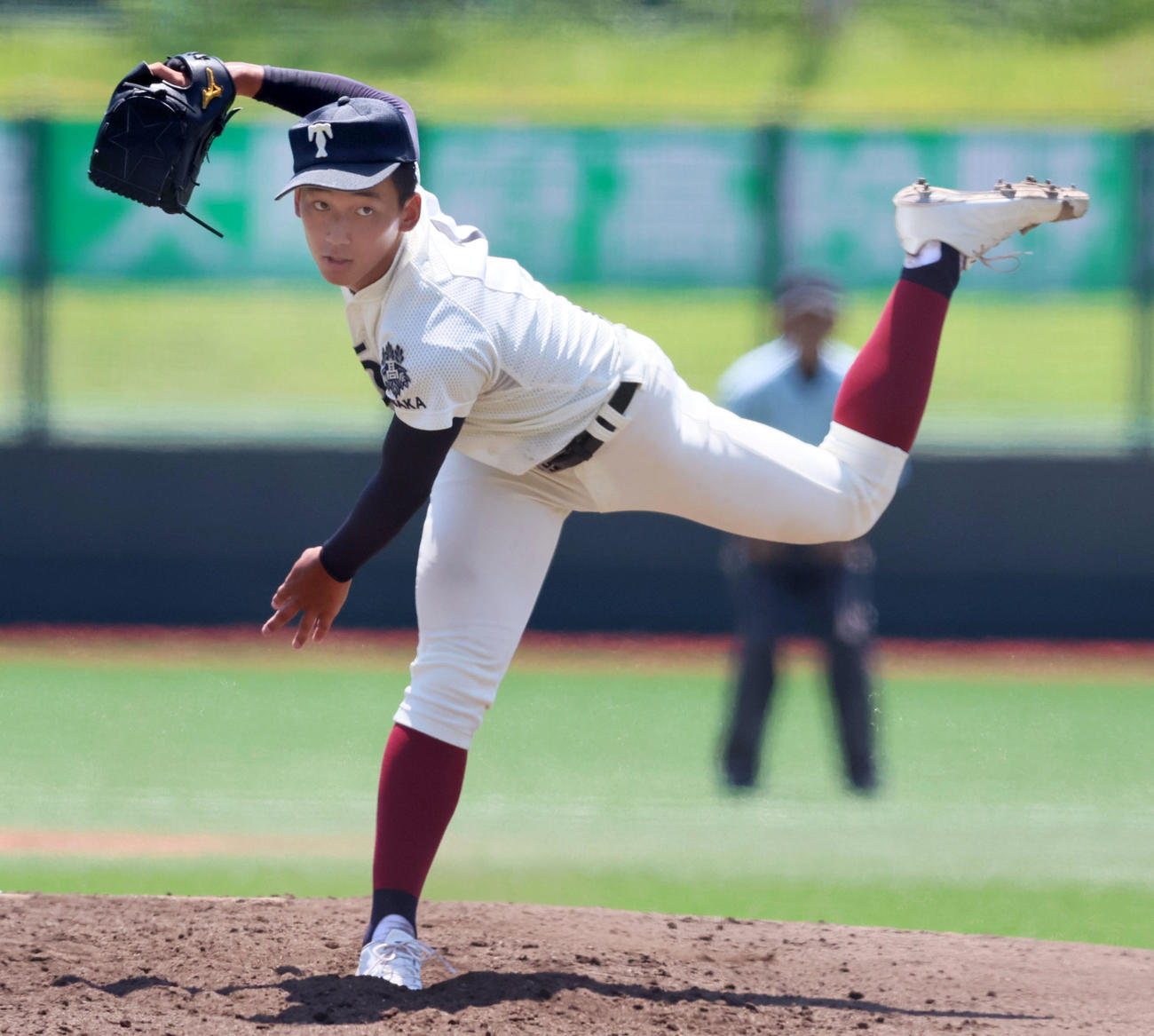 大阪桐蔭対東海大大阪仰星　東海大大阪仰星戦に先発する大阪桐蔭の前田（撮影・加藤哉）