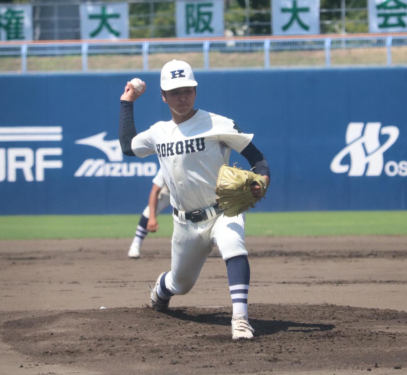 興国対いちりつ　興国先発の上田悠斗投手（3年）（撮影・林亮佑）
