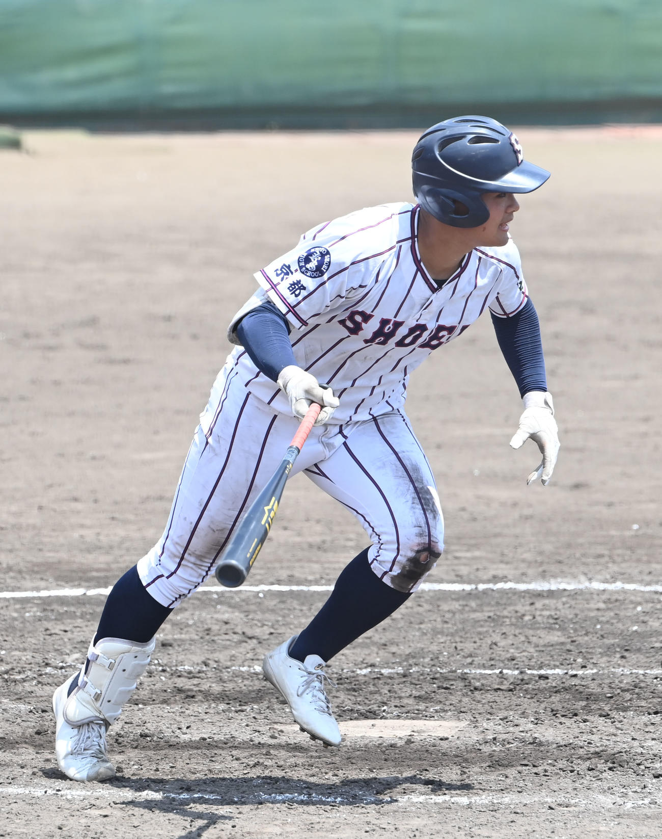 福知山成美対京都翔英　3回裏京都翔英2死一塁、中前打を放つ小笠原（撮影・和賀正仁）