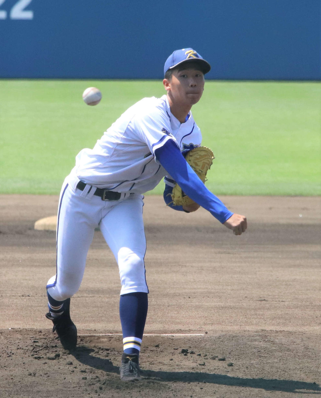 明秀学園日立対霞ケ浦　力投する霞ケ浦・木村（撮影・村山玄）