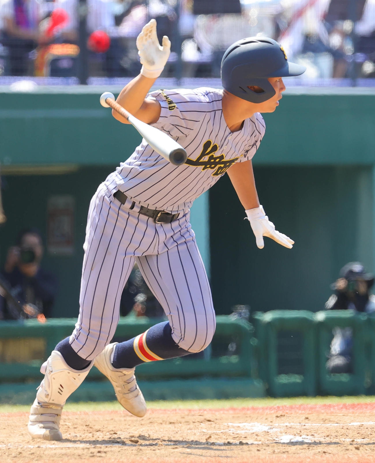 日本ウェルネス長野対上田西　4回裏上田西無死、二塁打を放つ横山（撮影・野上伸悟）