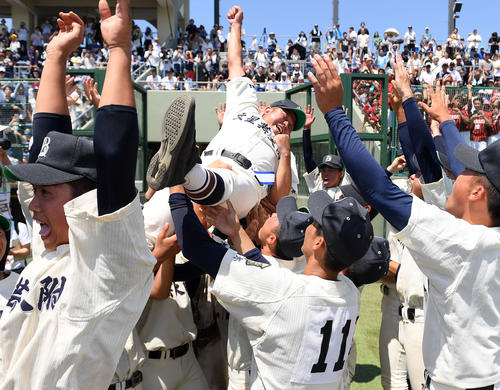 文星芸大付16年ぶり甲子園！32年前は「高根沢監督が」同じ“吉兆”の選手