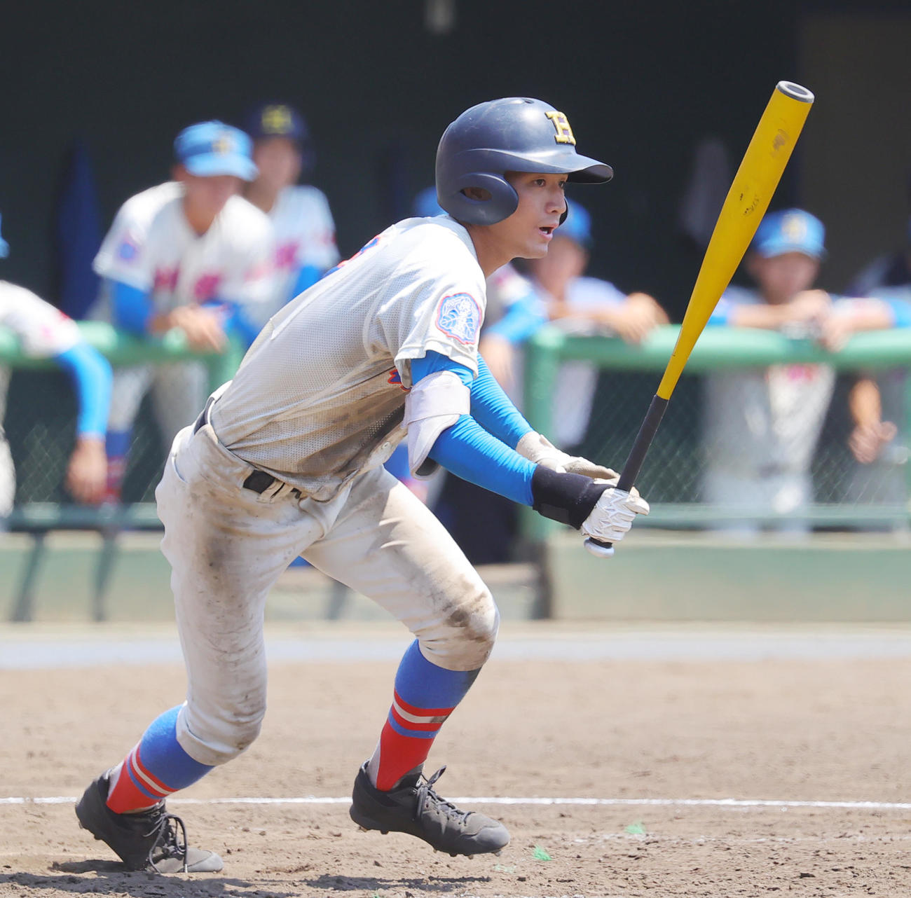花咲徳栄対昌平　5回表花咲徳栄2死一、二塁、右2点適時二塁打を放つ斉藤（撮影・野上伸悟）