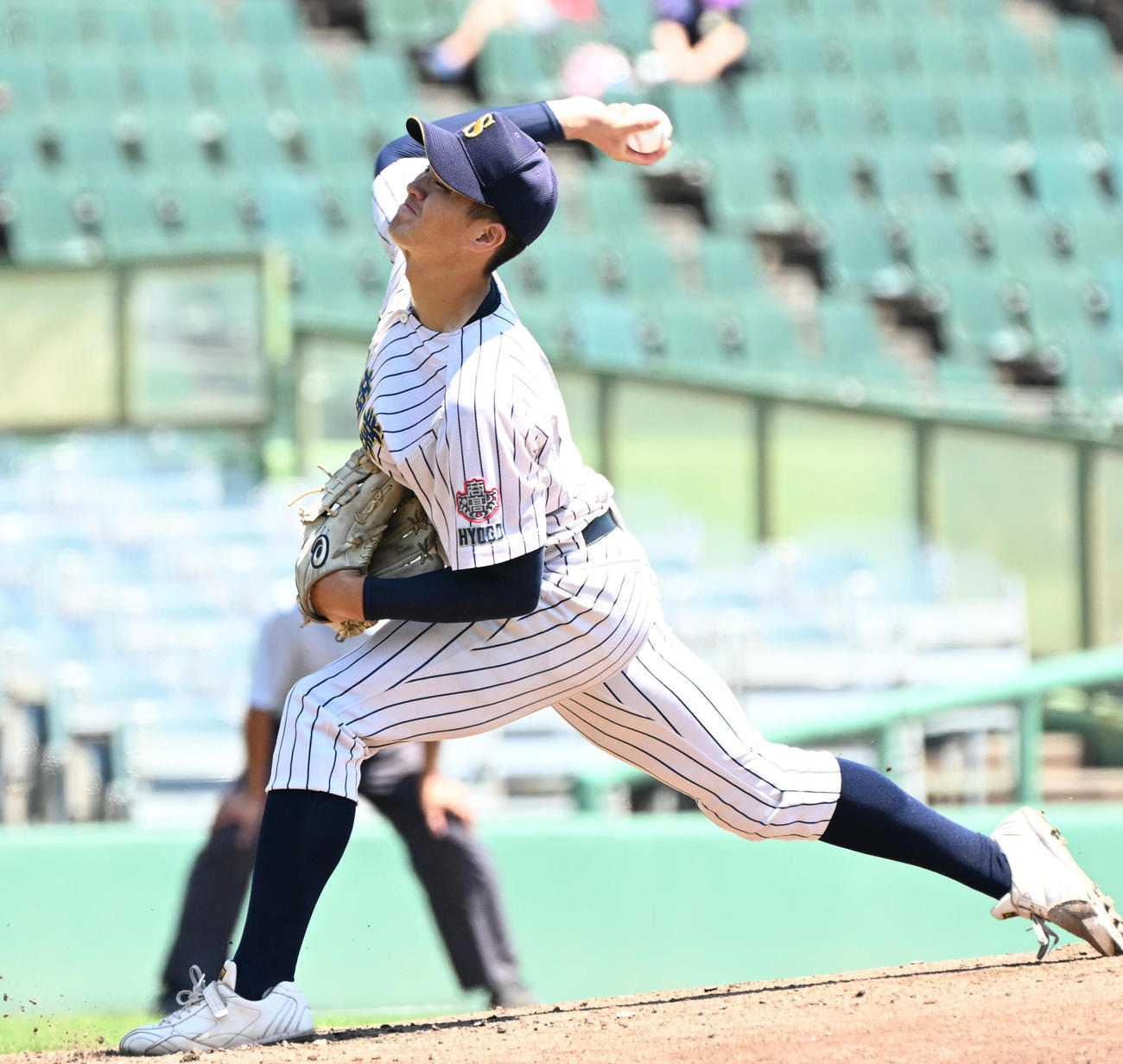 明石商先発の横山楓真（撮影・石井愛子）