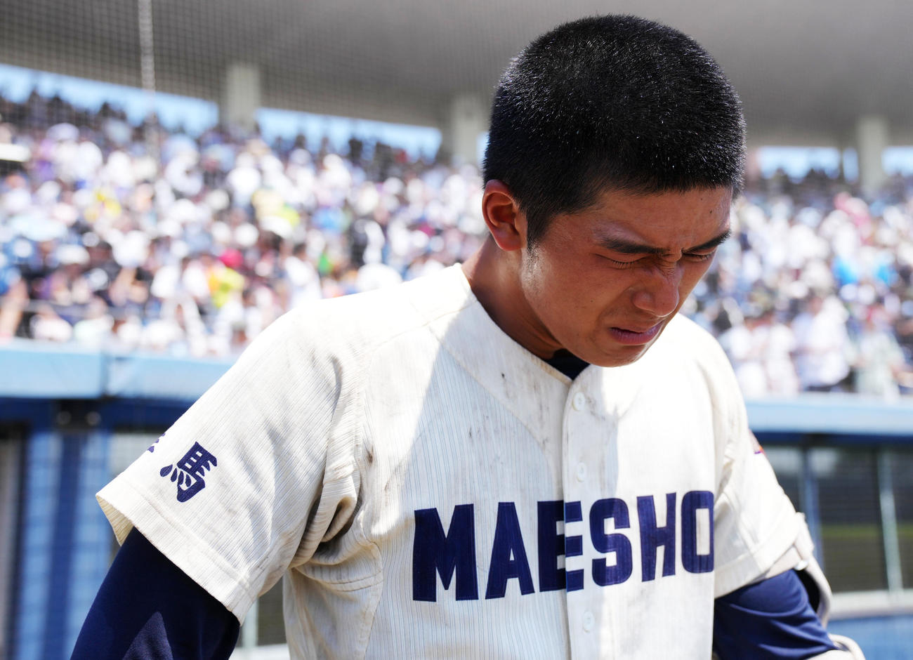 桐生第一対前橋商　甲子園出場を果たし涙を流す前橋商・真藤（撮影・横山健太）