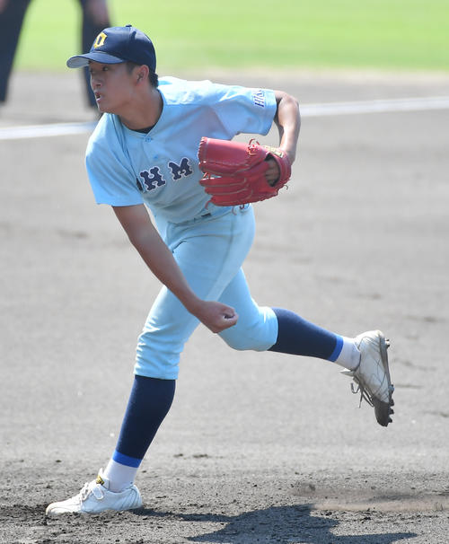 滋賀学園対近江 近江の先発西山(撮影・清水貴仁)