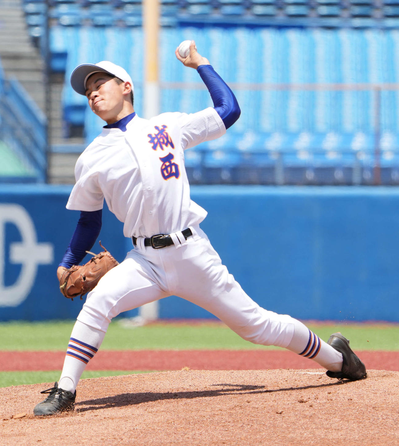 東亜学園対城西　城西先発の溝口（撮影・小沢裕）