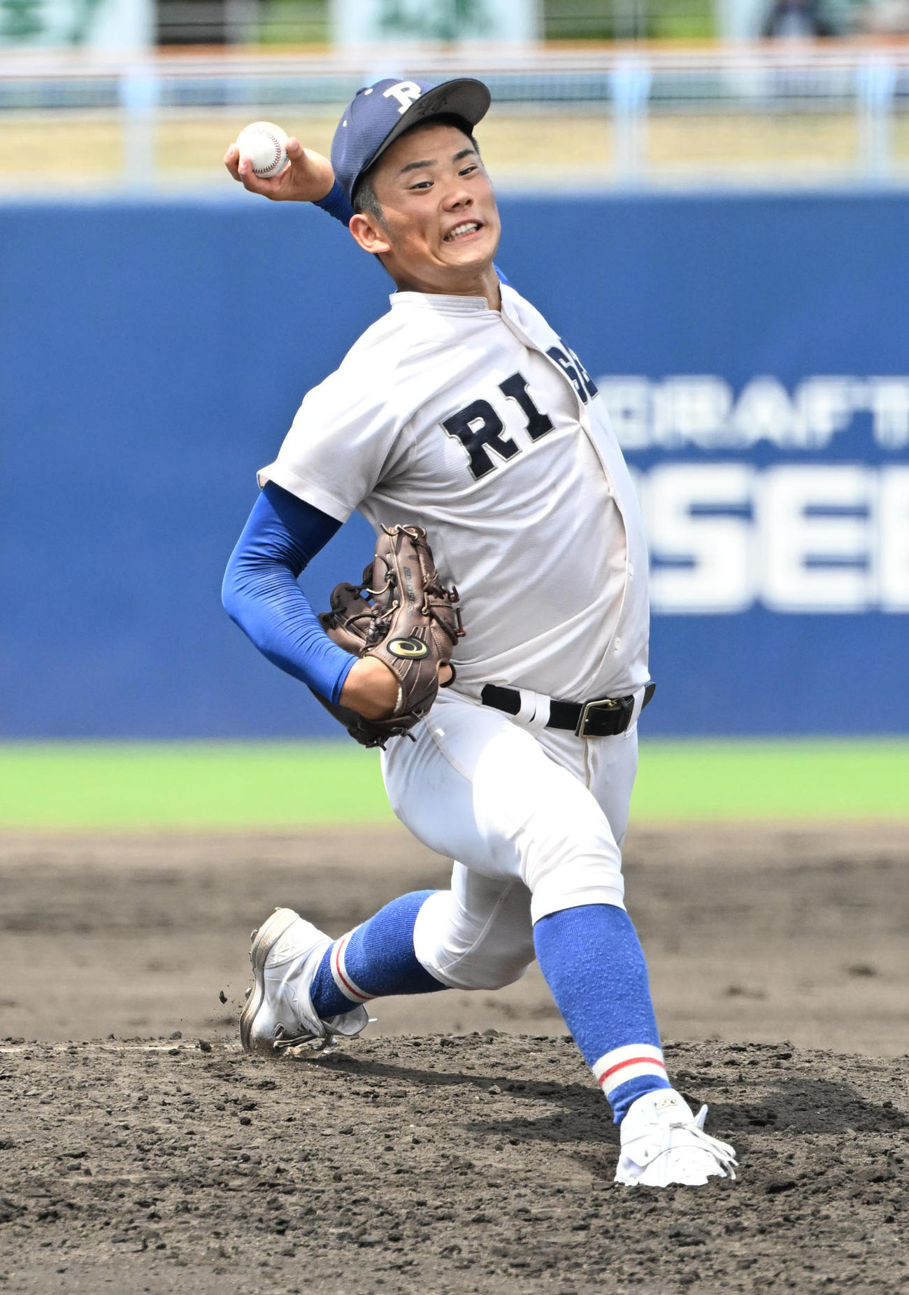 履正社対大阪桐蔭　力投する履正社・福田幸之介（撮影・石井愛子）