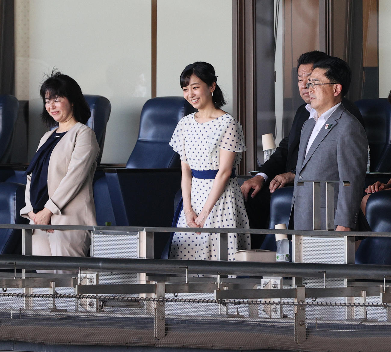 第27回全国高等学校女子硬式野球選手権大会・決勝　神戸弘陵対岐阜一　観戦に訪れた秋篠宮家の次女佳子さま（撮影・上山淳一）