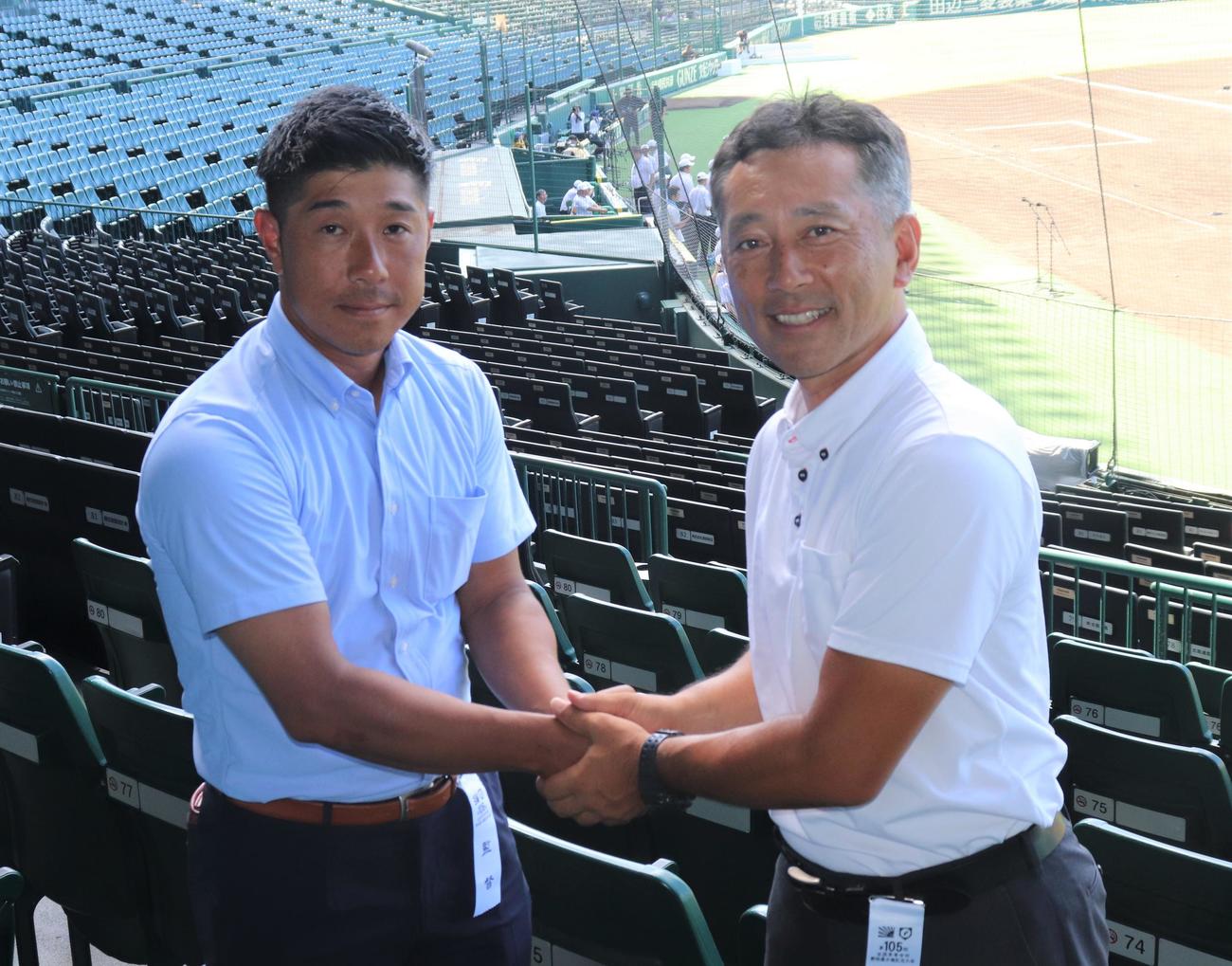 監督対談を行った北陸・林監督（左）と慶応・森林監督（撮影・星夏穂）