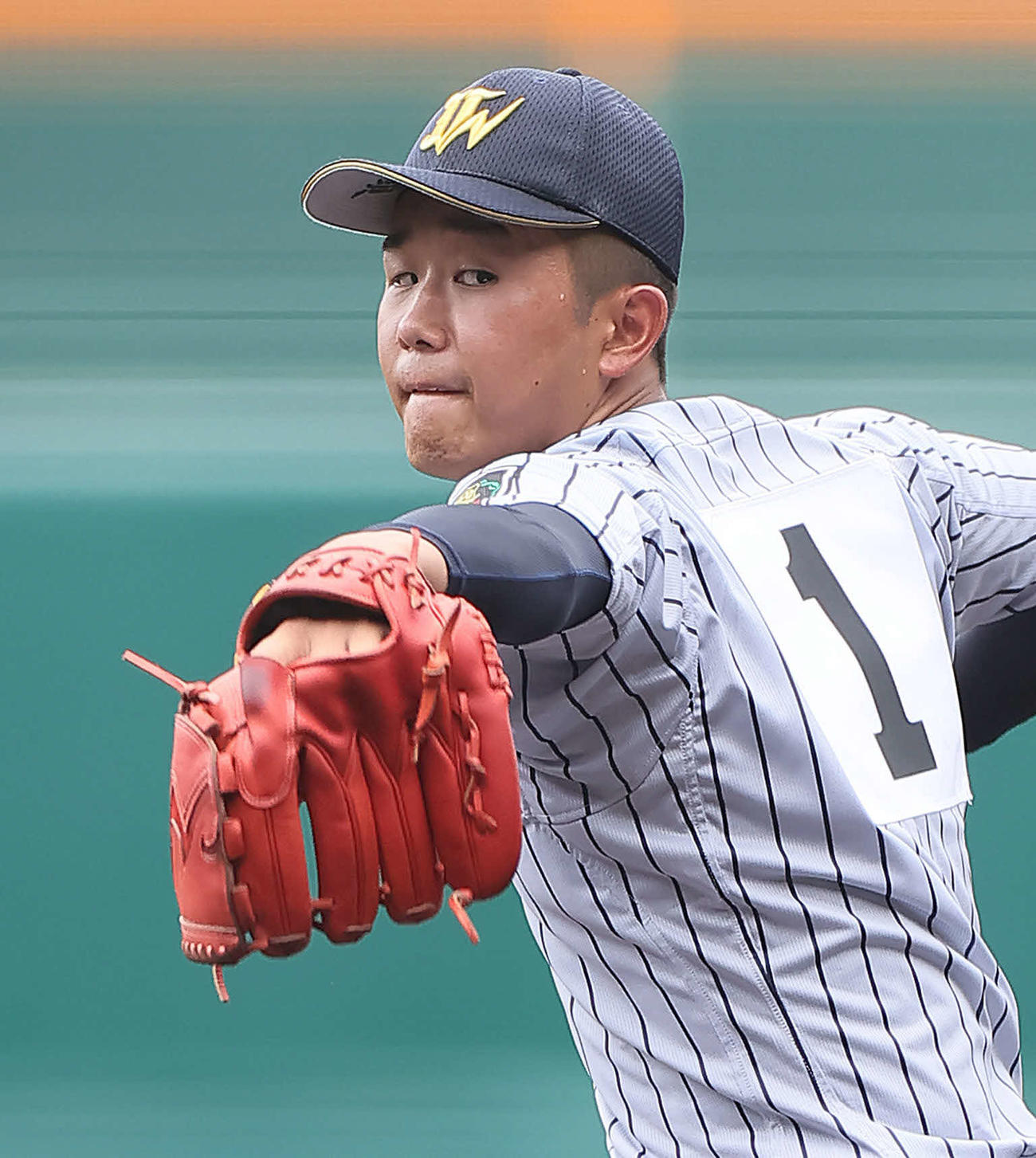 土浦日大対上田西　力投した上田西先発の権田（撮影・足立雅史）