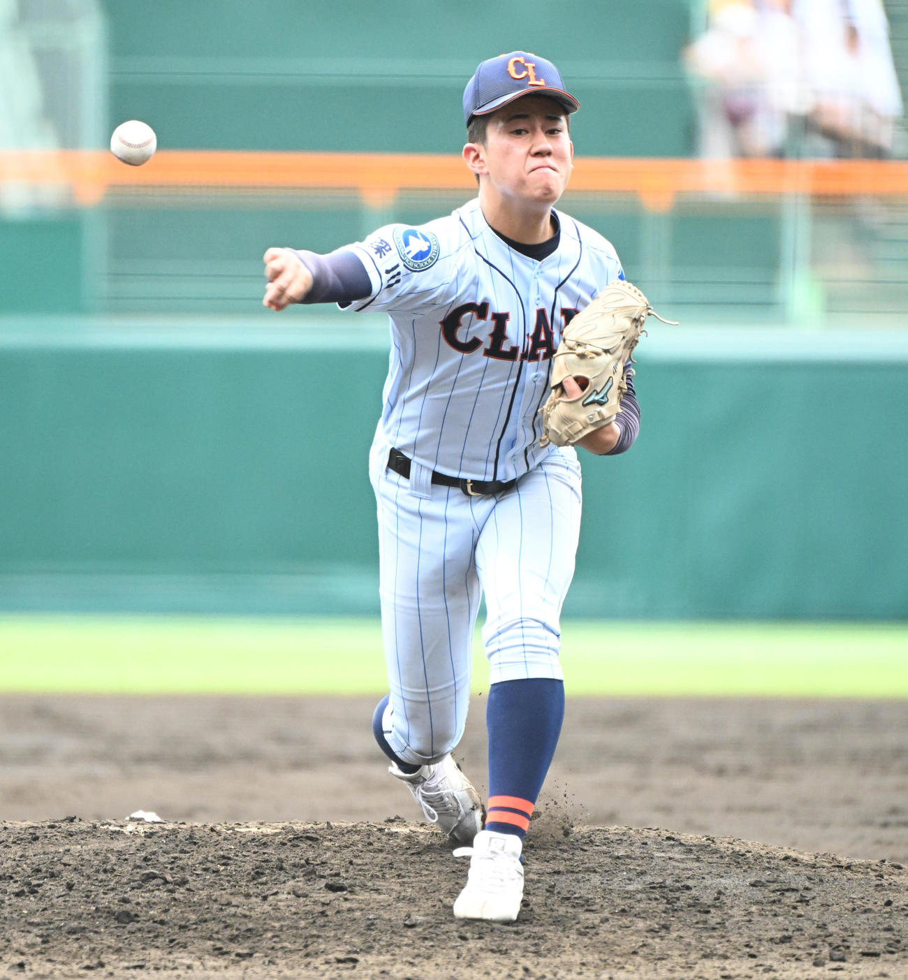 クラークの新岡歩輝（撮影・石井愛子）