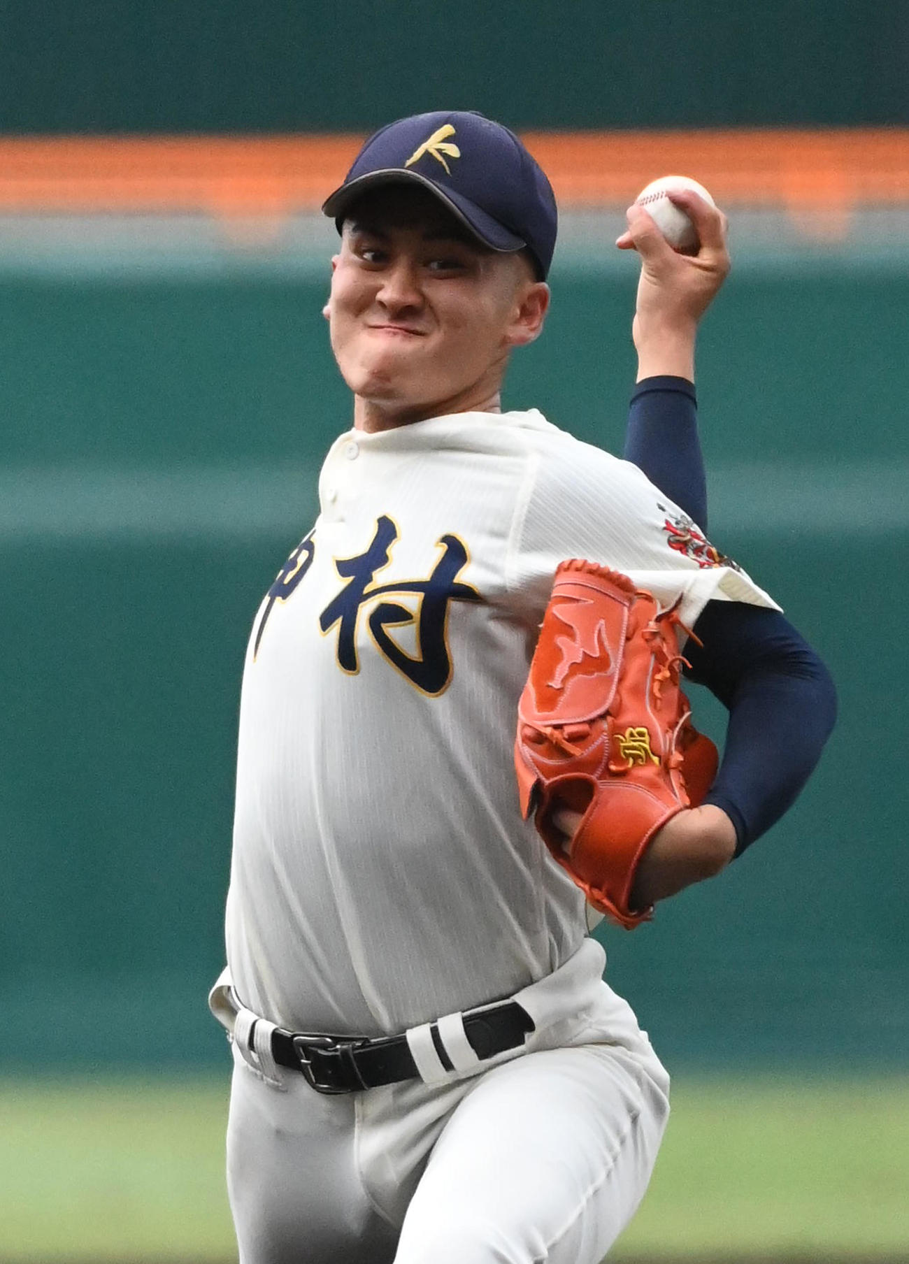 神村学園先発の松永優斗（撮影・前岡正明）