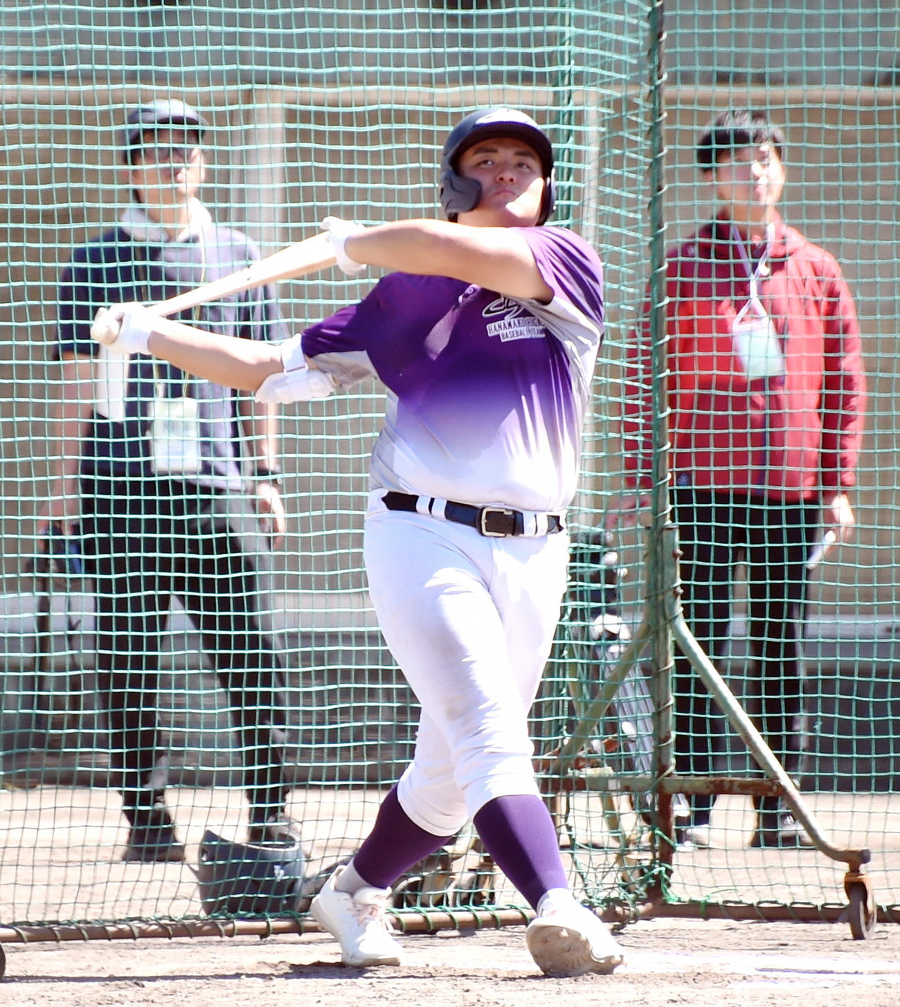 フリー打撃で打ち込む花巻東・佐々木麟（撮影・山田愛斗）