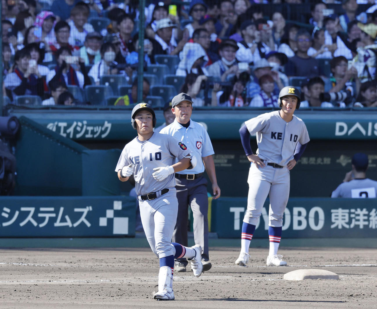 北陸対慶応　7回裏慶応無死、代打清原は左飛に倒れる（撮影・藤尾明華）