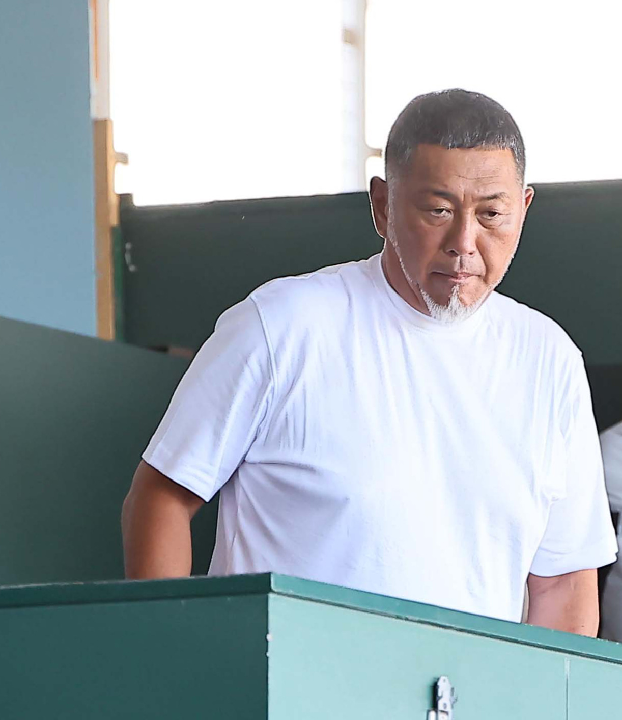 北陸対慶応　息子の慶応・清原勝児の応援で甲子園球場を訪れた清原和博（撮影・上田博志）