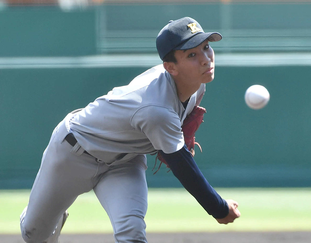 北陸対慶応　慶応先発の小宅（撮影・岩下翔太）