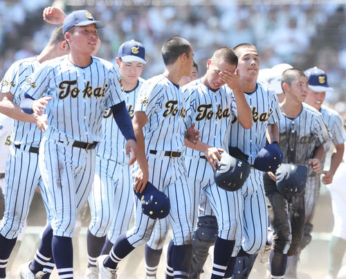 甲子園】東海大甲府「村中監督を日本一にしよう」かなわず初戦敗退