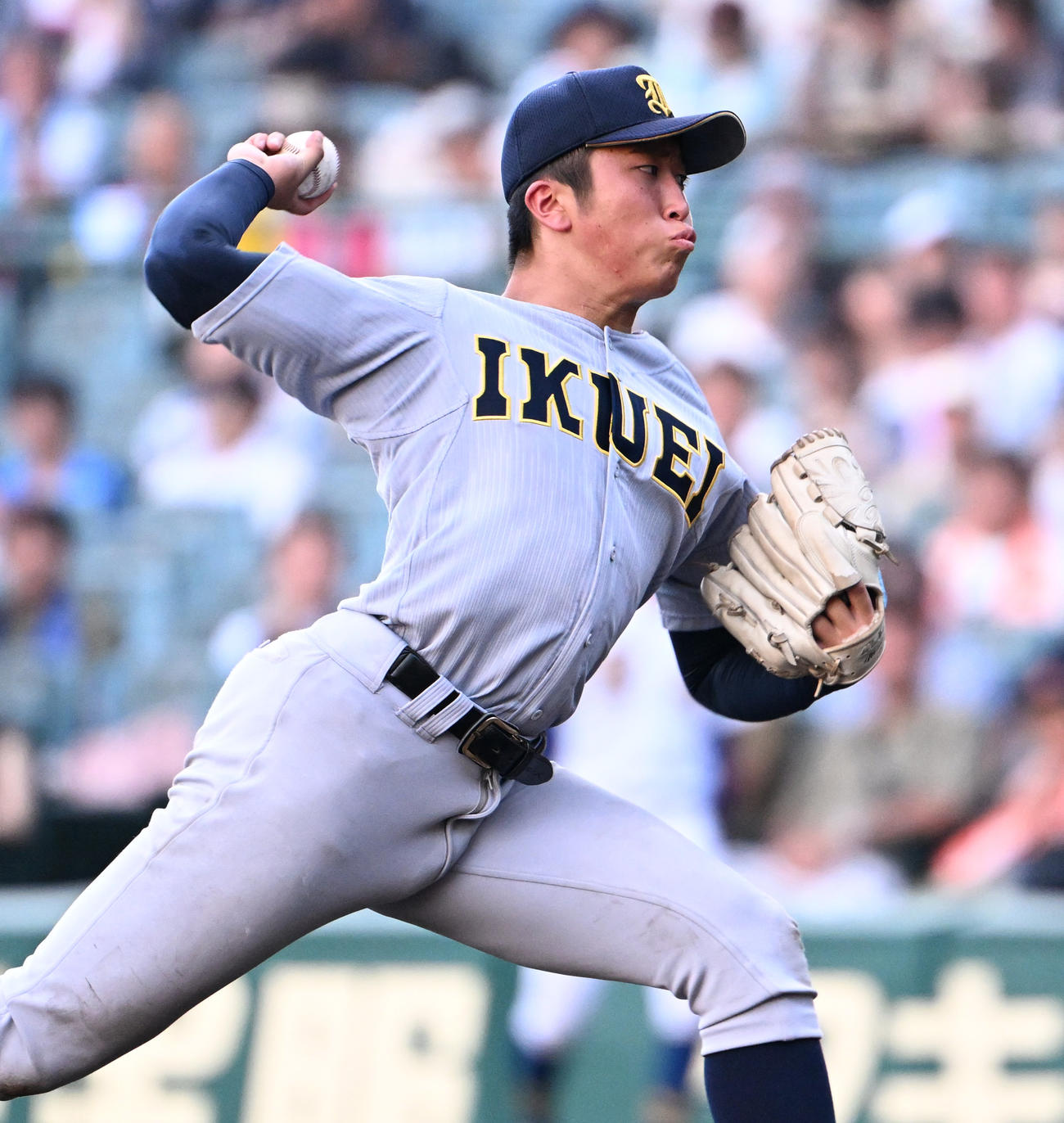 聖光学院対仙台育英　2番手で登板する仙台育英・湯田（撮影・清水貴仁）