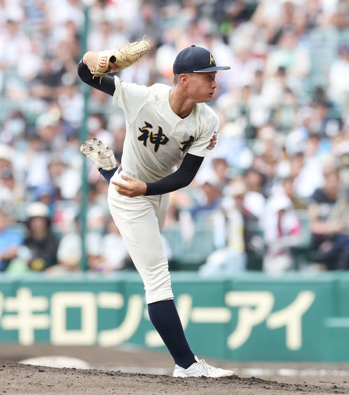 神村学園対市和歌山　神村学園2番手の黒木（撮影・宮地輝）