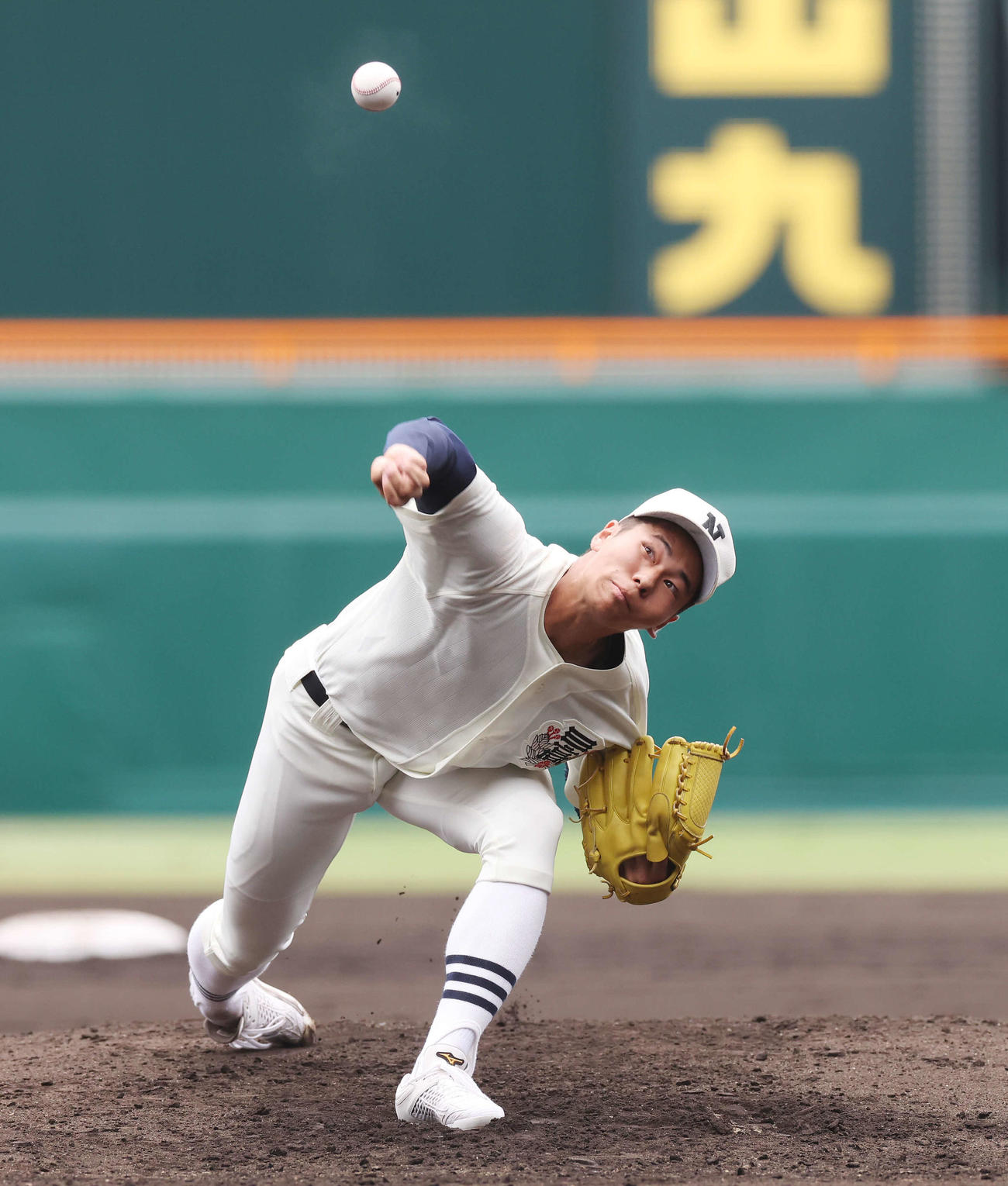 鳥栖工対日大三　日大三2番手の安田（撮影・宮地輝）