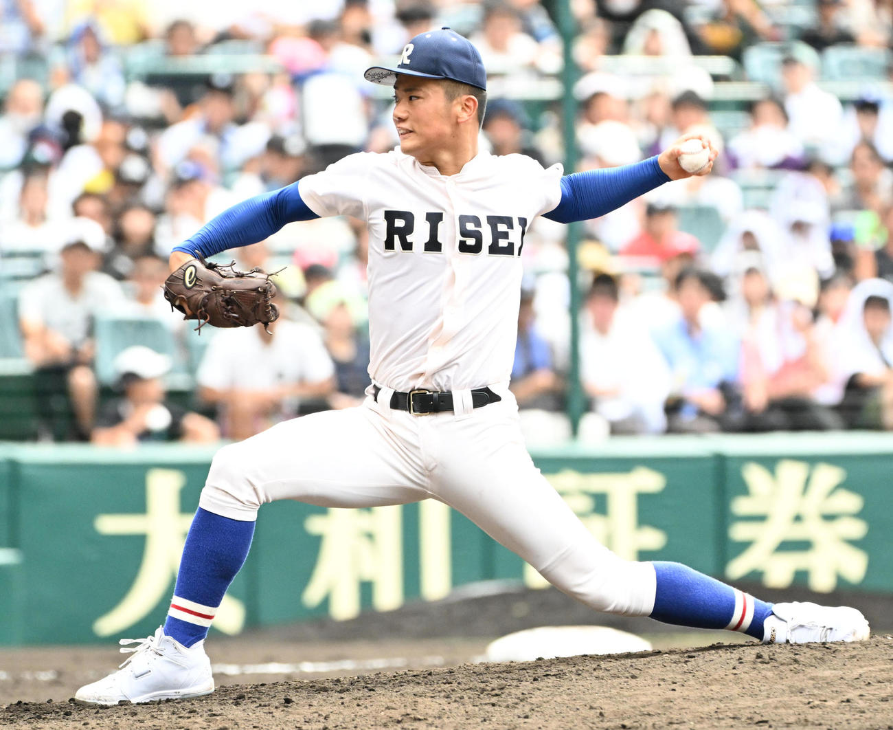 仙台育英対履正社　履正社2番手の福田（撮影・石井愛子）