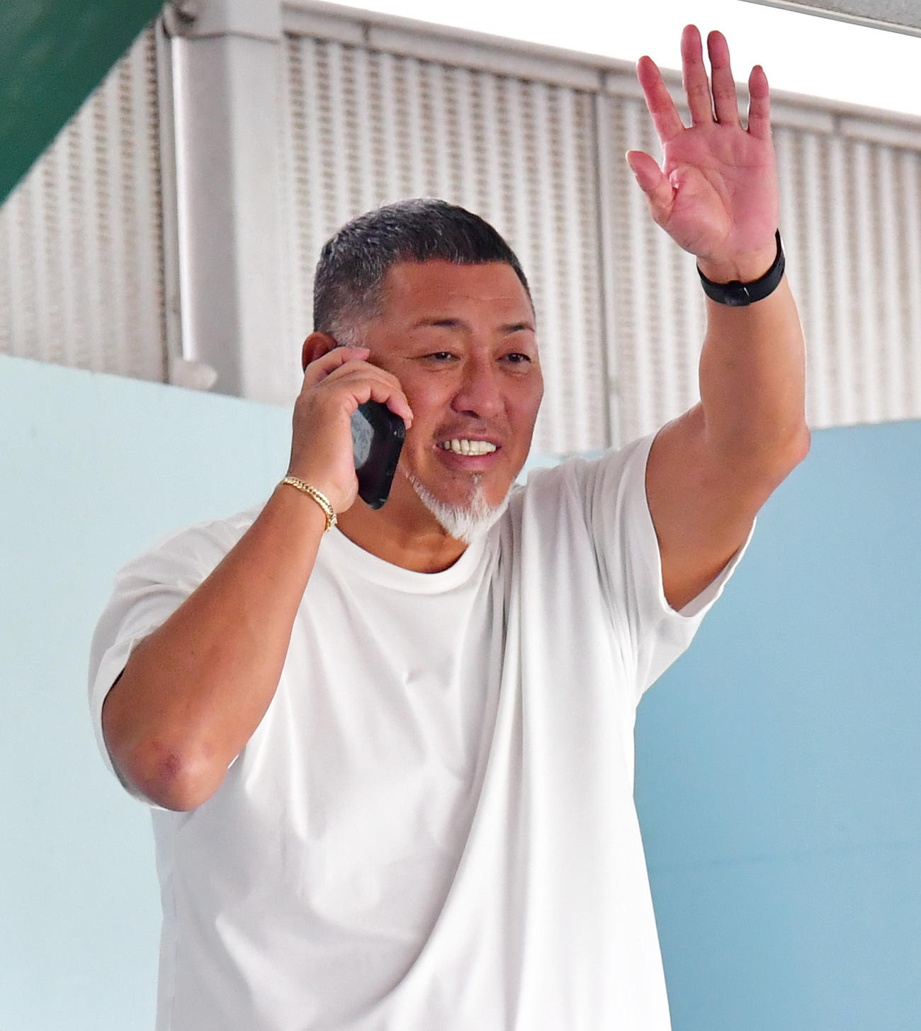 慶応対仙台育英　甲子園に応援に駆けつけた清原和博氏