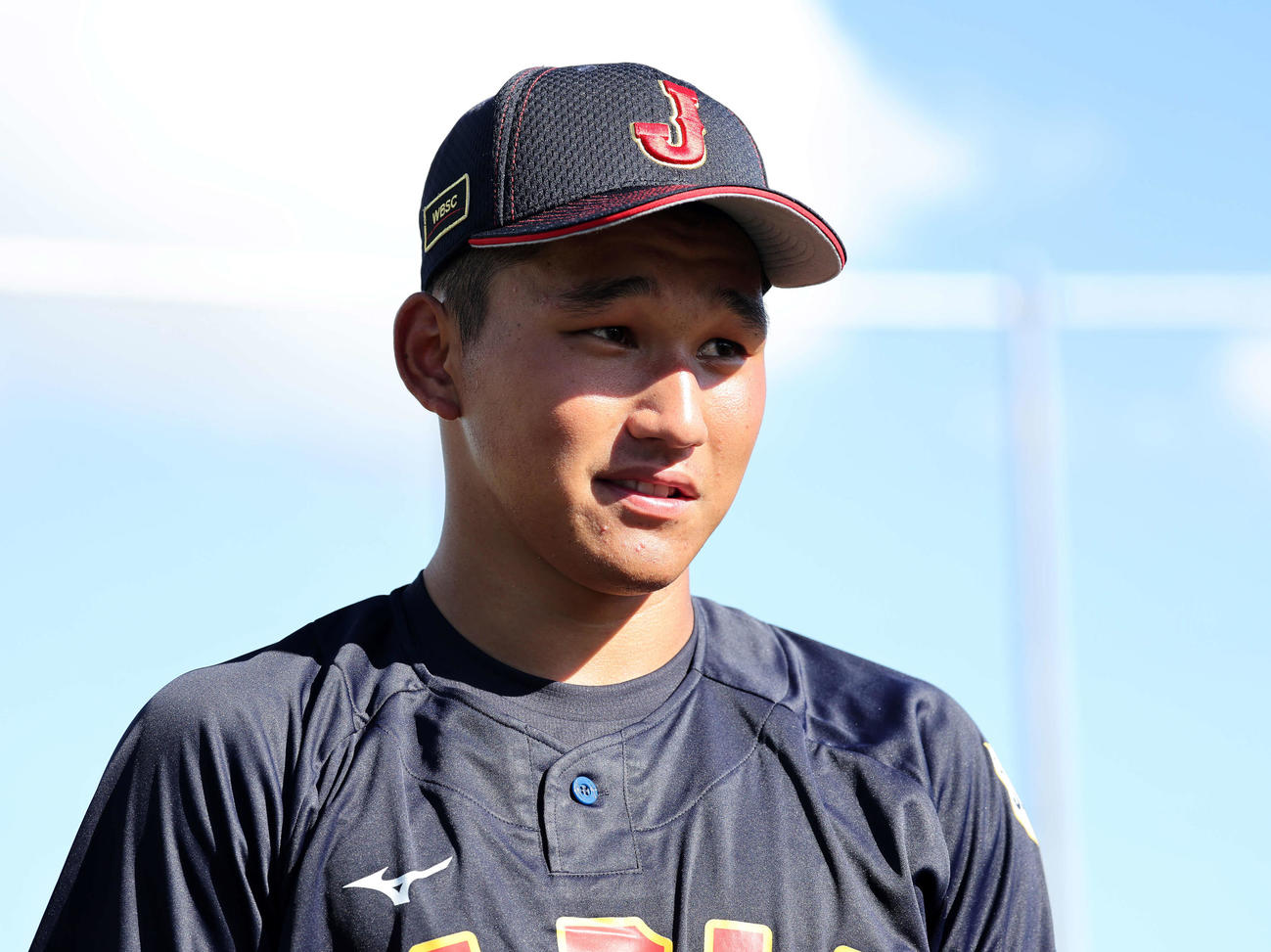 報道陣の質問に答えるU18日本代表・武田（撮影・鈴木正人）