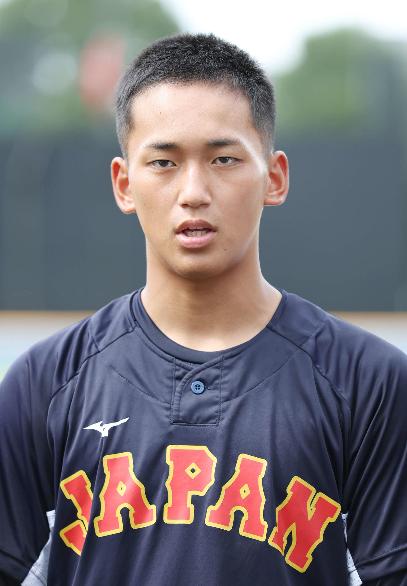 取材に応じるU18日本代表・前田（撮影・宮地輝）