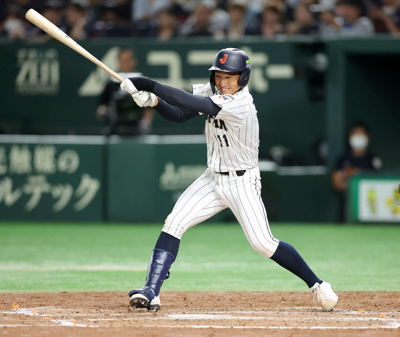 高校日本代表対大学日本代表　4回表高校日本代表2死、武田は中前打を放つ（2023年8月28日撮影）
