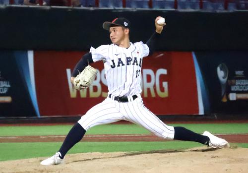 日本対スペイン　日本2番手で登板する武田（撮影・柏原誠）