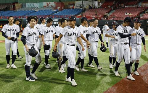 スペインに大勝した高校日本代表（共同）