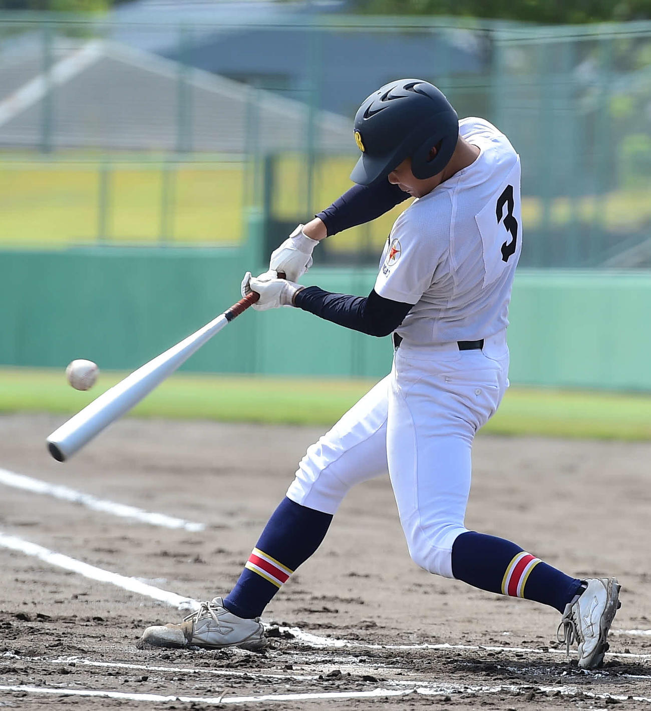 1回表1死一、三塁で先制の2点三塁打を放った日本文理・宇野