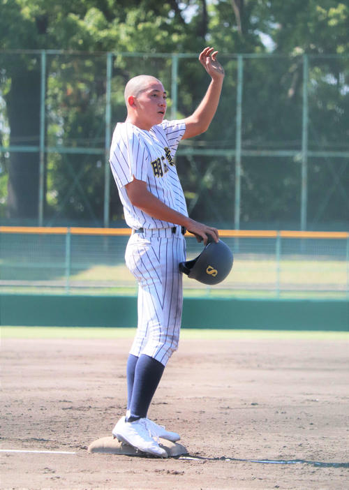 オリックス来田の弟・明石商3番来田遥斗、先制打含む3安打1打点