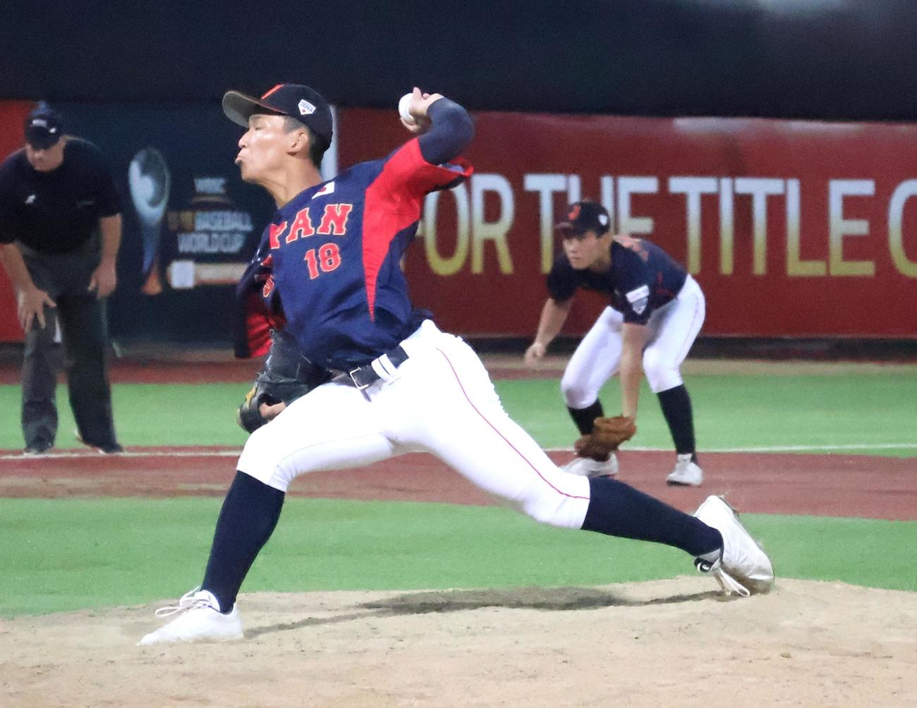 決勝に先発した日本・前田（撮影・柏原誠）