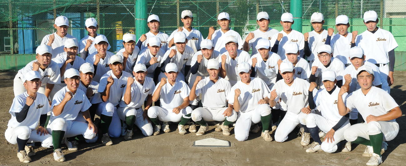 8強進出を目指す浜松城北工ナイン
